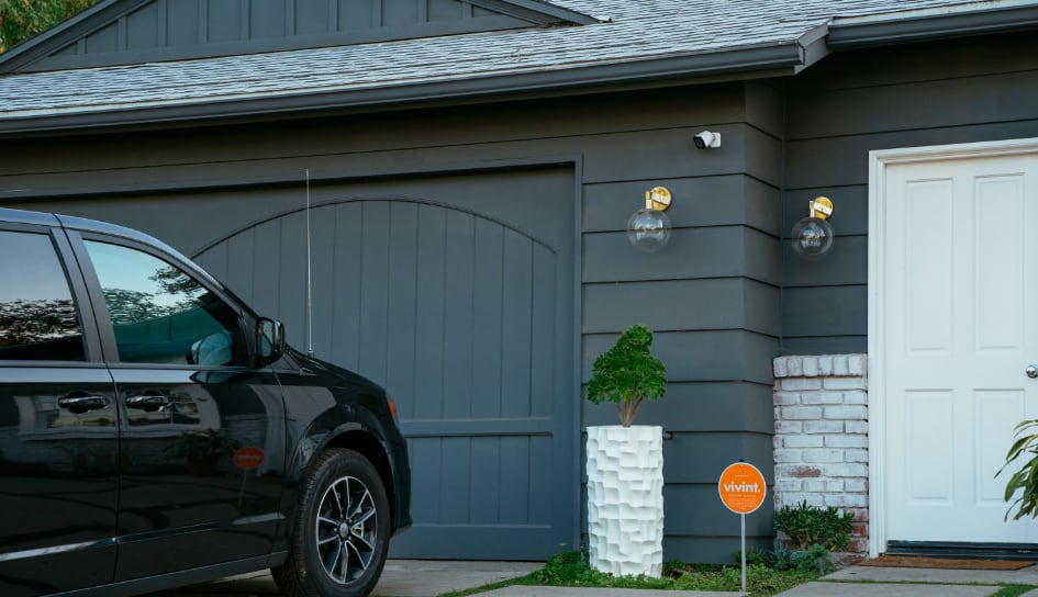 Vivint home security camera in Dover